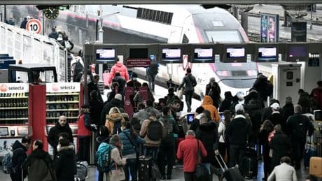 "100% des engagements ont été tenus": face à la menace de grève en mai, la direction de la SNCF droite dans ses bottes
