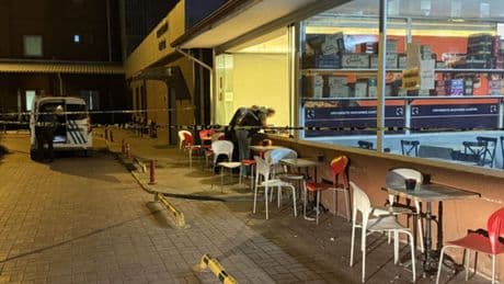 Hastane kantininde silahlı saldırı: 2 yaralı