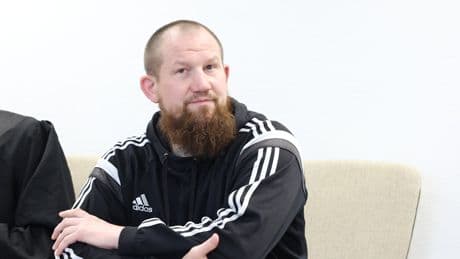 Er fühlte sich vom IS bedroht - Salafist Vogel wegen illegaler Waffe verurteilt
