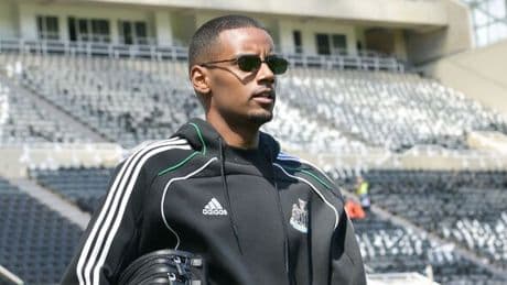 Newcastle 'fear £70m hijack' as Alexander Isak future becomes unclear
