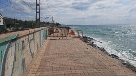 Demarcación de Costas repara las pasarelas de Montgat dañadas por los temporales