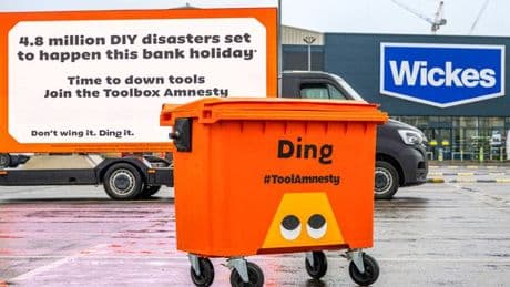 Brits warned to leave DIY to the professionals this Bank Holiday weekend