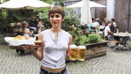 Wo Sie Restaurants mit lauschigen Innenhöfen entdecken können