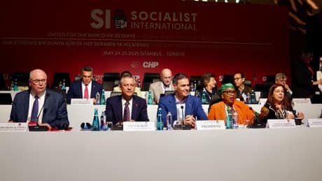 Sosyalist Enternasyonal toplantısı | ​​​​​​​Özgür Özel: Otoriterliği halkın desteğiyle yenmeyi hedefliyoruz