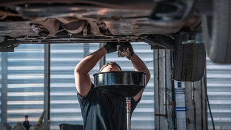 Motorspülung: Wann sie nötig ist und wann sie schädlich sein kann