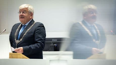 Burgemeester Van Zanen over rellen Scheveningen: 'Vooraf geen signalen'