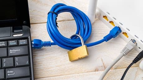 Schnell umstellen: Eine simple Einstellung schützt Daten am Internet-Zugang besser