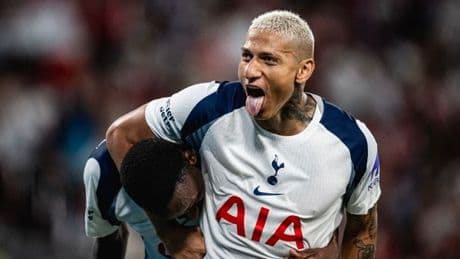 Arsenal star issues brutal response to Tottenham's Richarlison after social media dig