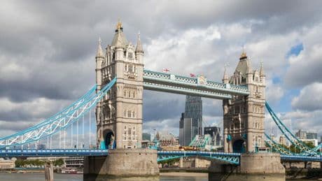 La gastronomía española conquistas Inglaterra: los 8 restaurantes que Michelin recomienda en Londres