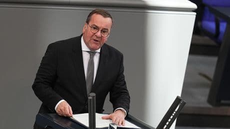 Vor Nato-Treffen: Pistorius: Brauchen bis zu 60.000 aktive Soldaten mehr