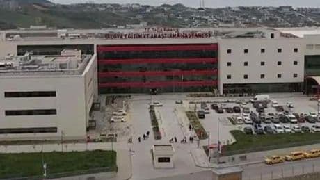Aynı yemek firmasından yemek yiyen 45 kişi hastanelik oldu