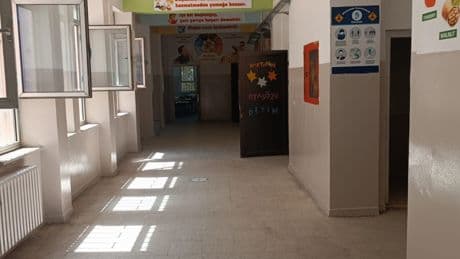 MEB’den ailelere “şiddeti önleme” tavsiyesi