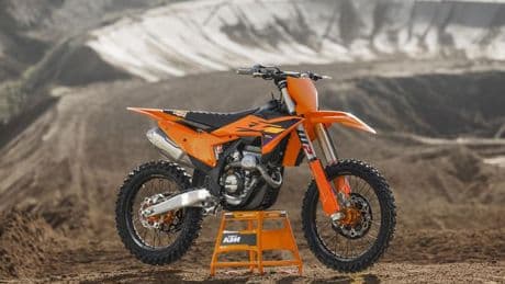 KTM revoluciona el motocross con su gama SX 2026