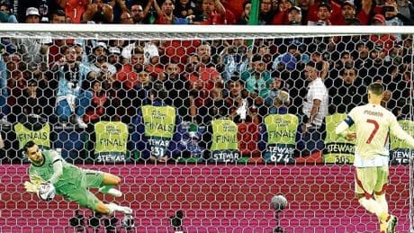 La Roja se maneja mejor en el vértigo que en la calma