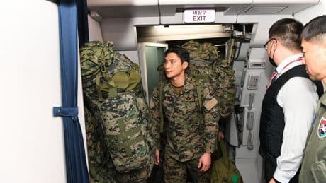Un avión militar con cuatro personas a bordo se estrella en Corea del Sur
