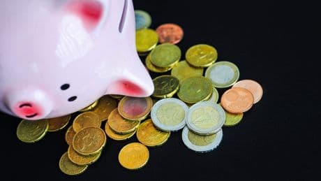 ’Geld uitgeven in plaats van sparen’