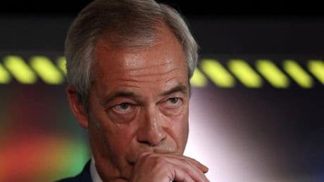En pleines tensions sur l’immigration, Nigel Farage propose des expulsions de masse