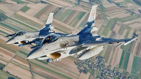 Guerre en Ukraine: un pilote ukrainien de F-16 abattu au combat