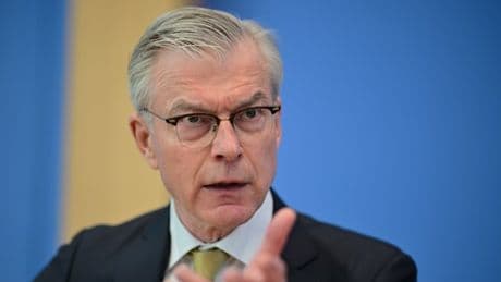 Wirtschaftsweiser warnt vor Sozialabgaben von 50 Prozent