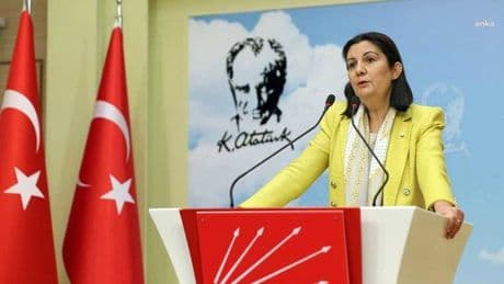 Eski CHP Bursa Milletvekili Lale Karabıyık hayatını kaybetti
