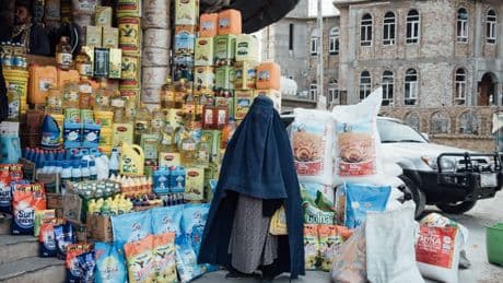 Cour pénale internationale : mandats d’arrêt contre deux dirigeants talibans