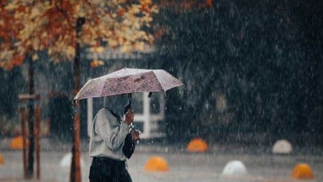 Meteoroloji'den sağanak ve kuvvetli rüzgar uyarısı