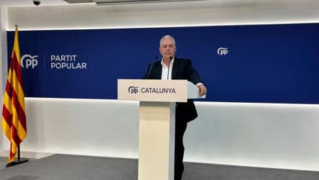 El PP rechaza la opa del BBVA al Sabadell y ve preocupante la consulta de Sánchez