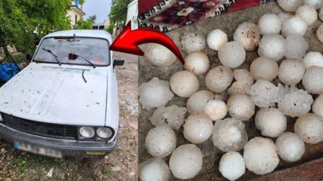Şanlıurfa'da yağan dolunun büyüklüğü şok etti! Arabaların camını tuz buz etti