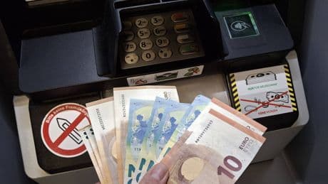 Bargeld wird am Automaten abgefangen - und Sie bekommen nichts davon mit