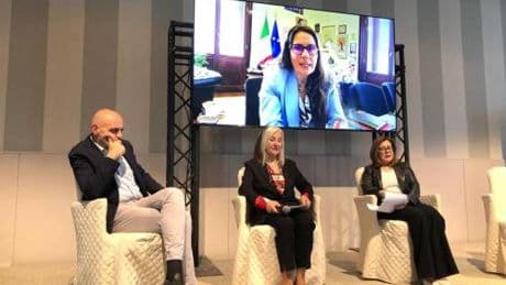 Disabili, Locatelli: "Con riforma migliori risposte anche per pazienti con Sla"