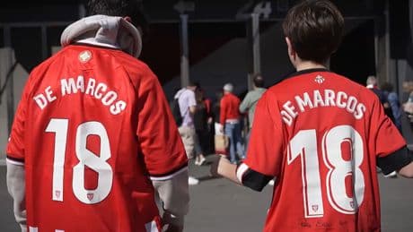 El emocionante vídeo con el que los excompañeros del Athletic de Óscar de Marcos han querido homenajearle