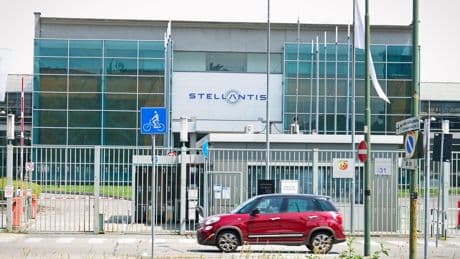 Stellantis annonce l’abandon de son programme de conduite autonome de niveau 3
