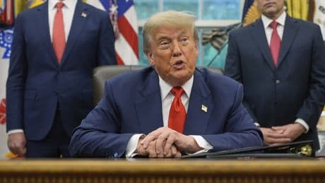 Trump'tan İran'a barış sinyali... "İşbirliği yaparlarsa yaptırımları kaldırırım"