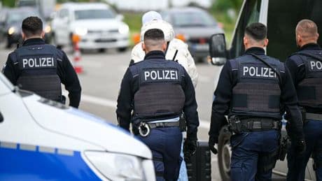Migration: Rückschlag für Dobrindt – Abweisung Asylsuchender hinter der Grenze ist rechtswidrig
