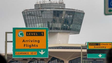 Disketten statt Hightech - Flugsicherheits-Alarm wegen Steinzeit-Technik