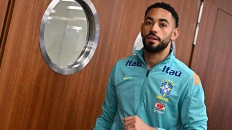 El Manchester United oficializa el fichaje del brasileño Matheus Cunha