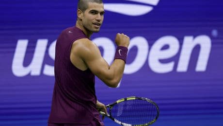 Alcaraz, más Alcaraz que nunca: brilla, asombra y vuela ante Bellucci para llegar a  tercera ronda del US Open