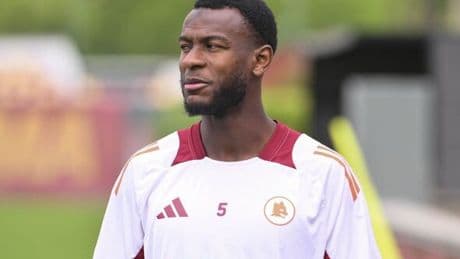 Man Utd set to battle Arsenal after being informed of 'excellent' transfer fee