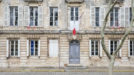 Finances publiques : Matignon va demander 4 fois plus d'efforts aux collectivités territoriales