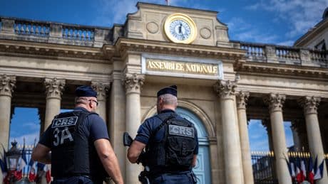 Francia se blinda con 80.000 policías ante los 'bloqueos' del 10 septiembre