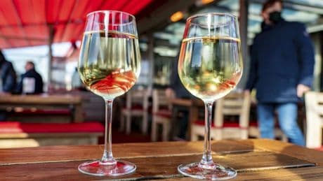 Reiner Wein: Ein Schisma beim Wein