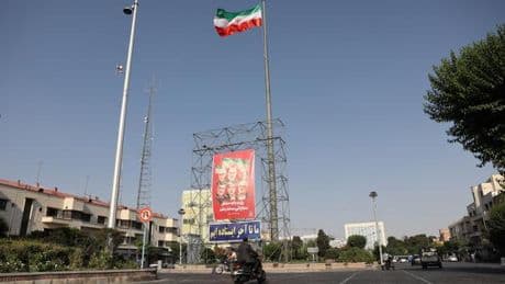 Frappes israéliennes : pour beaucoup d’Iraniens, l’espoir de “renverser un régime sanguinaire”