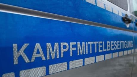 Polizeieinsatz: Polizei findet zufällig Handgranate aus Zweitem Weltkrieg