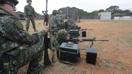 « Nous ne voulons pas nous sacrifier » : à Taïwan, les doutes d’un soldat face à la menace chinoise