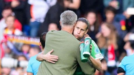 DFB-Frauen: Debatte um Torhüterin Berger: Jetzt redet Bundestrainer Wück Klartext