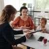 Flink minder pleegouders in Nederland: 'Samenwerking kan ingewikkeld zijn'