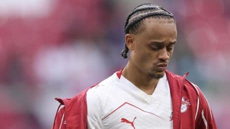 El Chelsea plantea un trueque al Leipzig por Xavi Simons