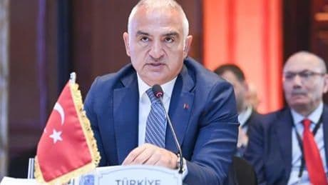D-8 ülkeleri turizm bakanları Kahire’de bir araya geldi