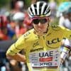 Tour de France. Tadej Pogacar a percuté une voiture de la Visma - Lease a Bike avant le départ