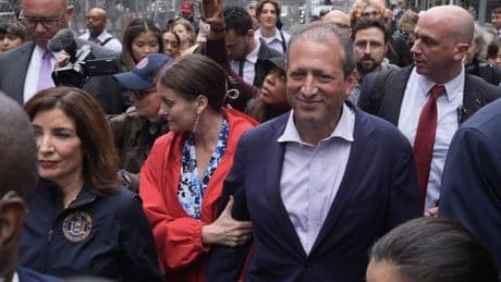 New York Belediye Başkan Adayı Brad Lander serbest bırakıldı